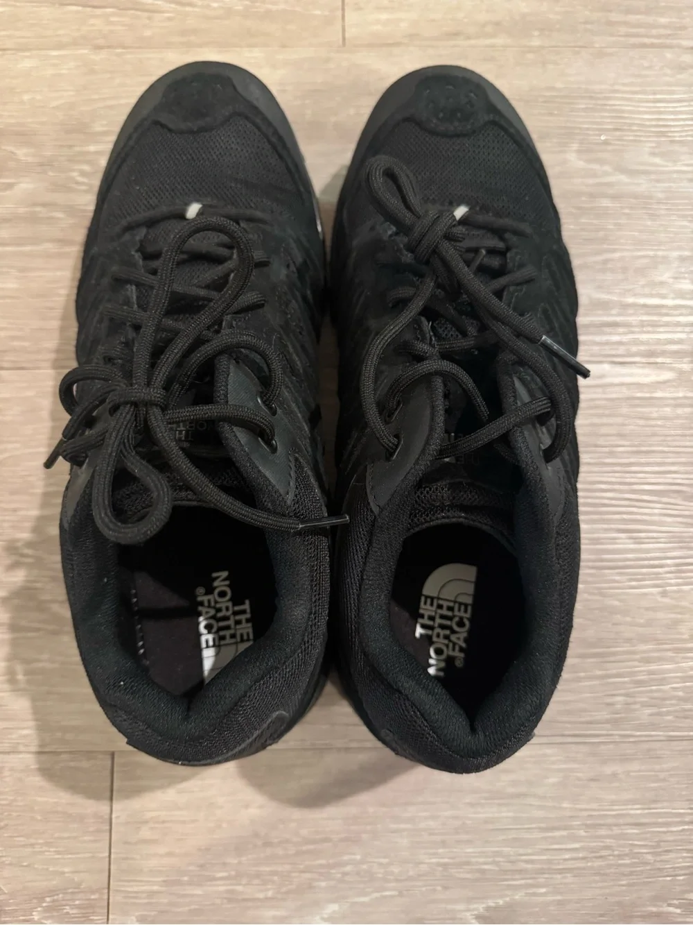 NWOT The North Face Truckee Hiking Shoes